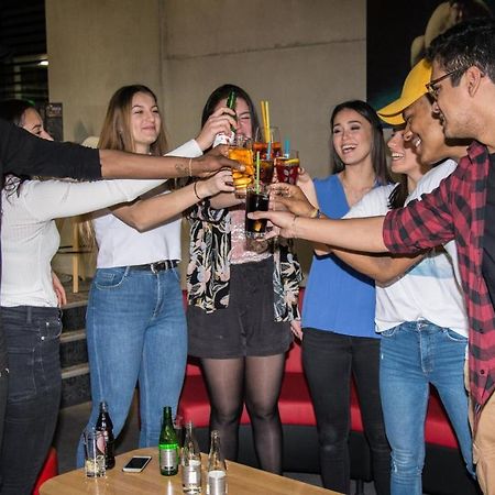 The Bowling Hotel 그렌스 외부 사진